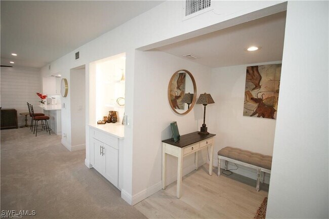 Building Photo - 97 Georgetown Blvd