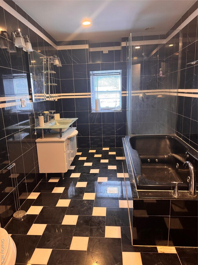 Building Photo - 201 Red Hill Rd