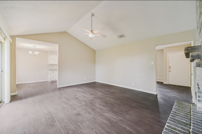 Building Photo - 14306 Ridge Point Dr