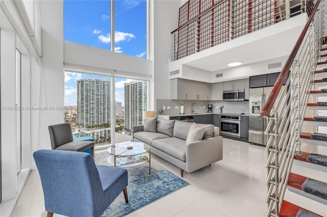 Building Photo - 41 SE 5th St