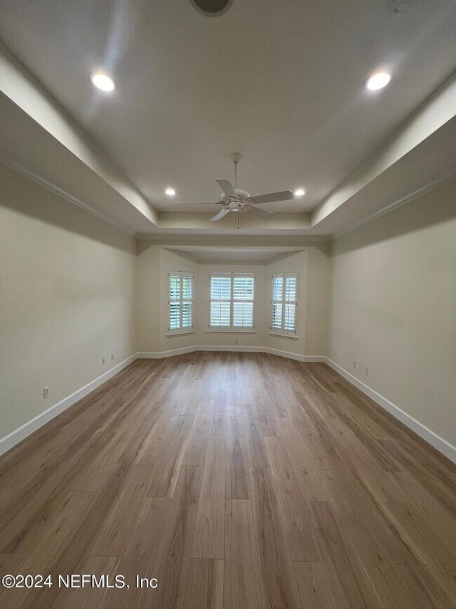 Building Photo - 2436 Cimarrone Blvd