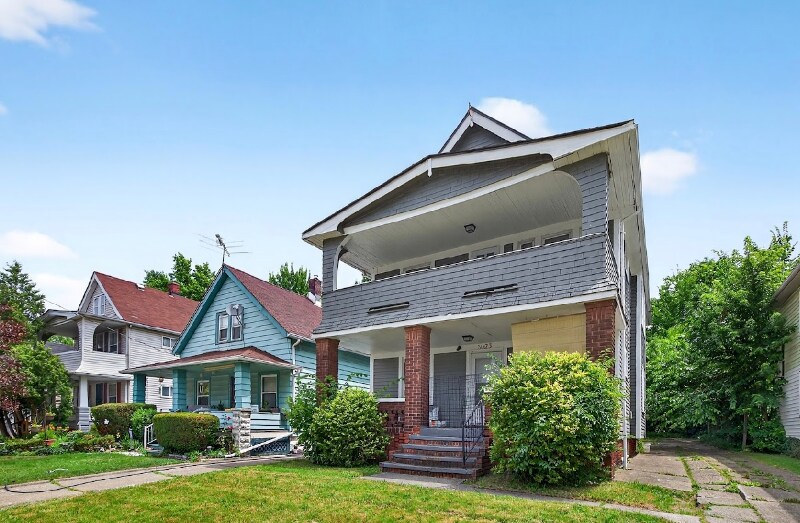 Primary Photo - 3023 E 126th St