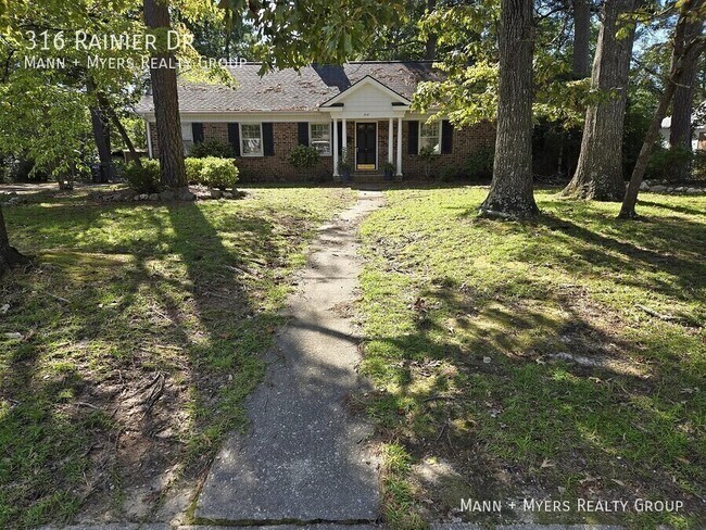 Building Photo - 316 Rainier Dr