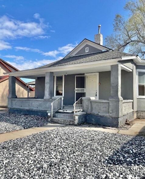 Primary Photo - 521 Veta Ave