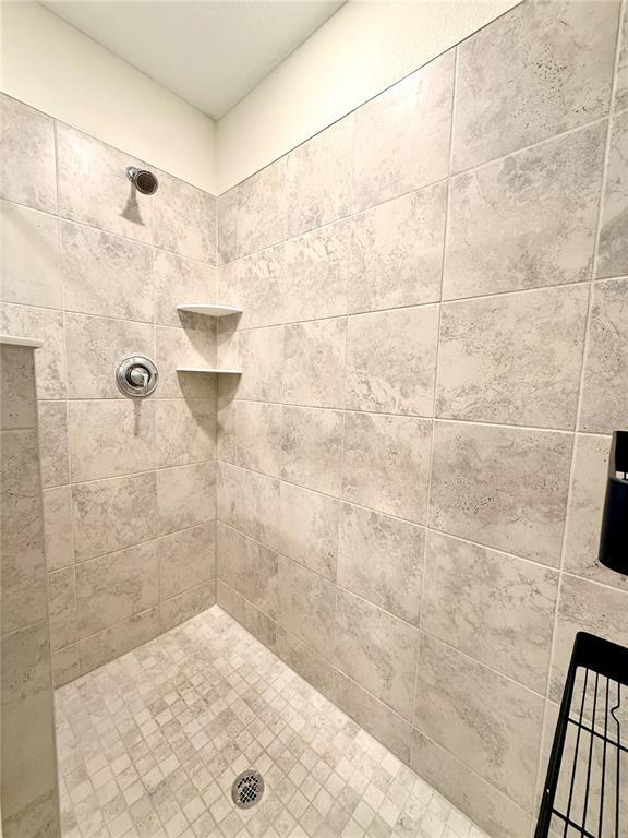 Building Photo - 1844 Ancestry Trl