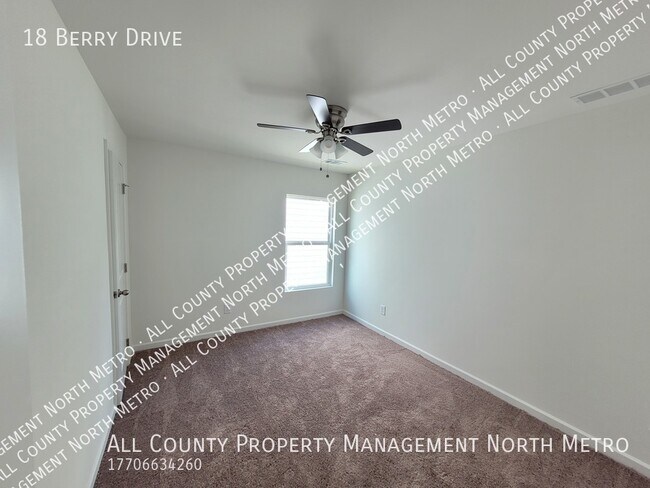 Building Photo - New 4BR/2.5BA Pet Friendly Dawsonville home