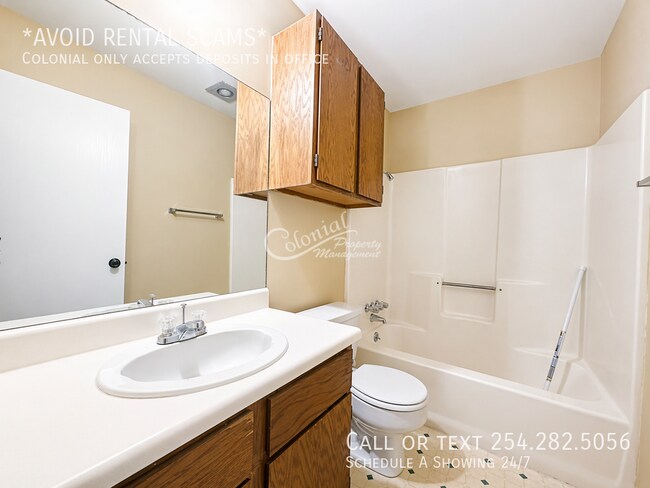 Building Photo - 4415 Whispering Valley Dr