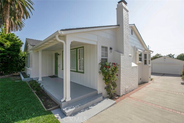 Building Photo - 1606 Bel Aire Dr