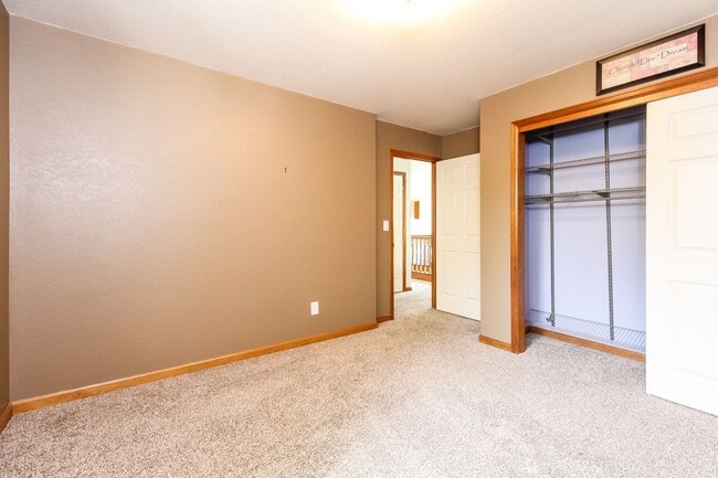 Building Photo - Spacious 3-Bedroom Home with Unfinished Basement in Prime Midtown Fort Collins Location