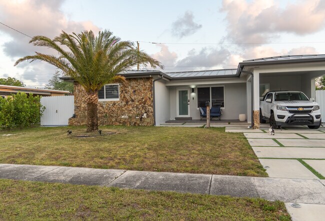 Building Photo - 7570 Buchanan St