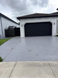 Building Photo - 3031 SW 149th Ave