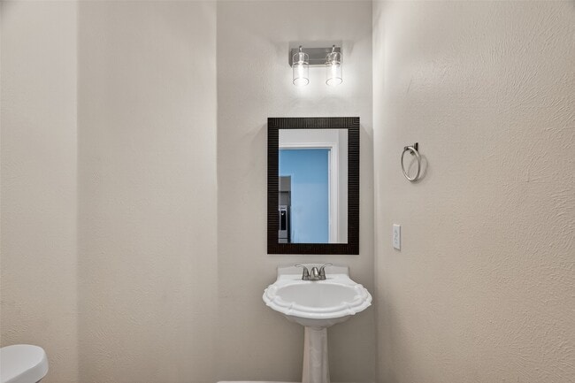 Building Photo - 2711 Shallow Falls Ct
