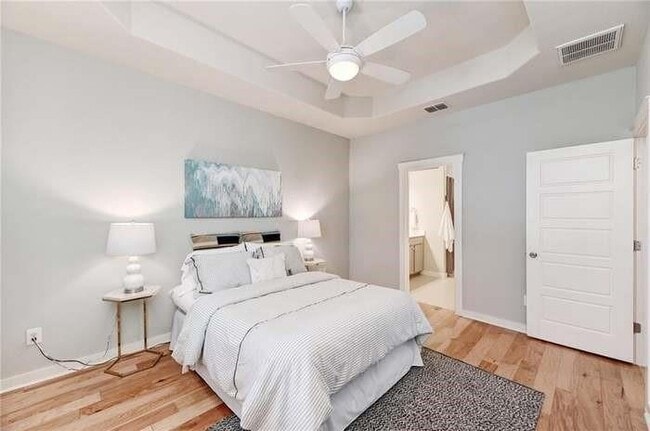 Building Photo - 2001 Faro Dr