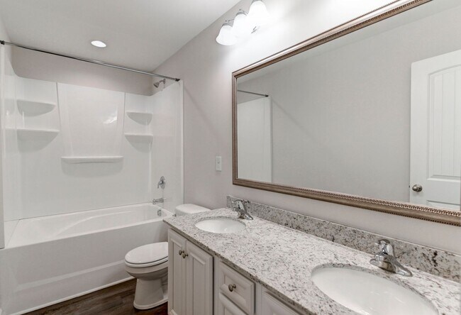 Building Photo - Beautiful Home for Rent in Elgin's Walnut ...