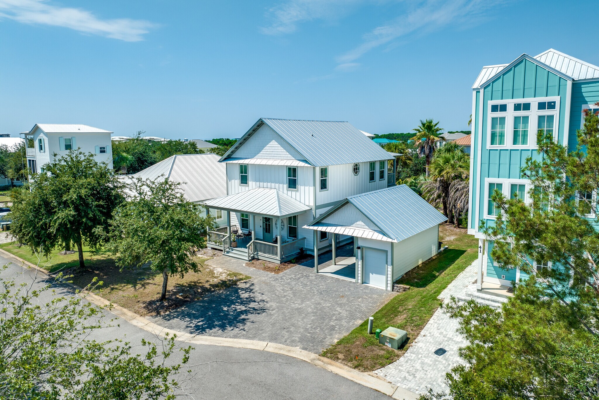 Building Photo - 35 Abbie Rd