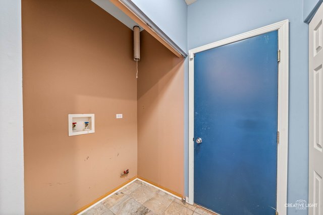 Building Photo - 612 Waterview Ct