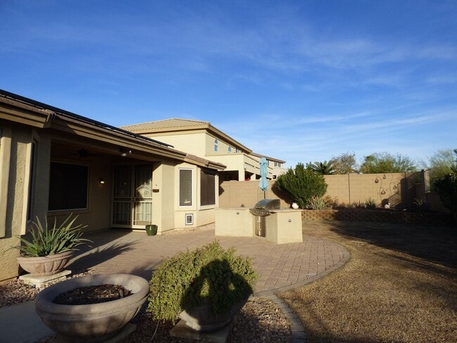 Building Photo - 4 bedroom home with SOLAR and all appliances!