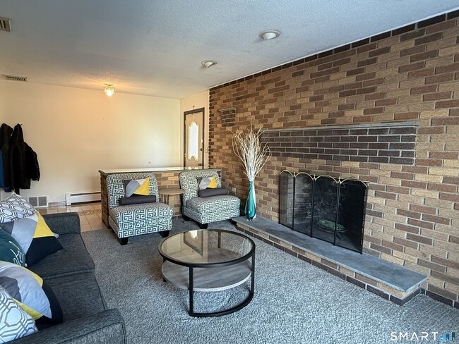 Building Photo - 50 Emmett Ave