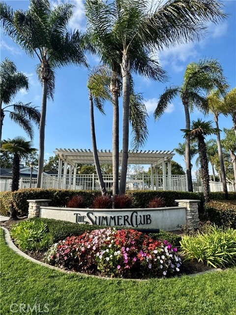 Building Photo - 5356 Charlotta Dr