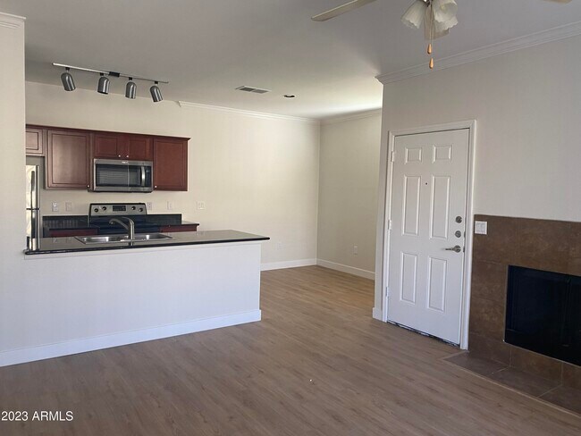 Building Photo - 7009 E Acoma Dr