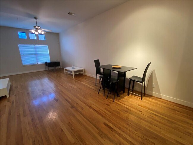 Building Photo - 3501 Link Valley Dr.