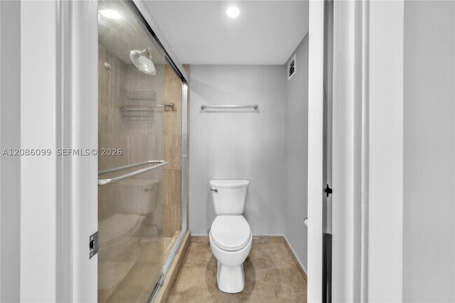 Building Photo - 3161 S Ocean Dr