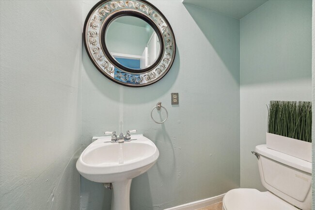 Building Photo - 7326 Regency Square Ct