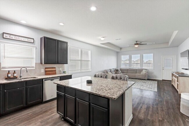 Building Photo - 24706 Signorelli Way