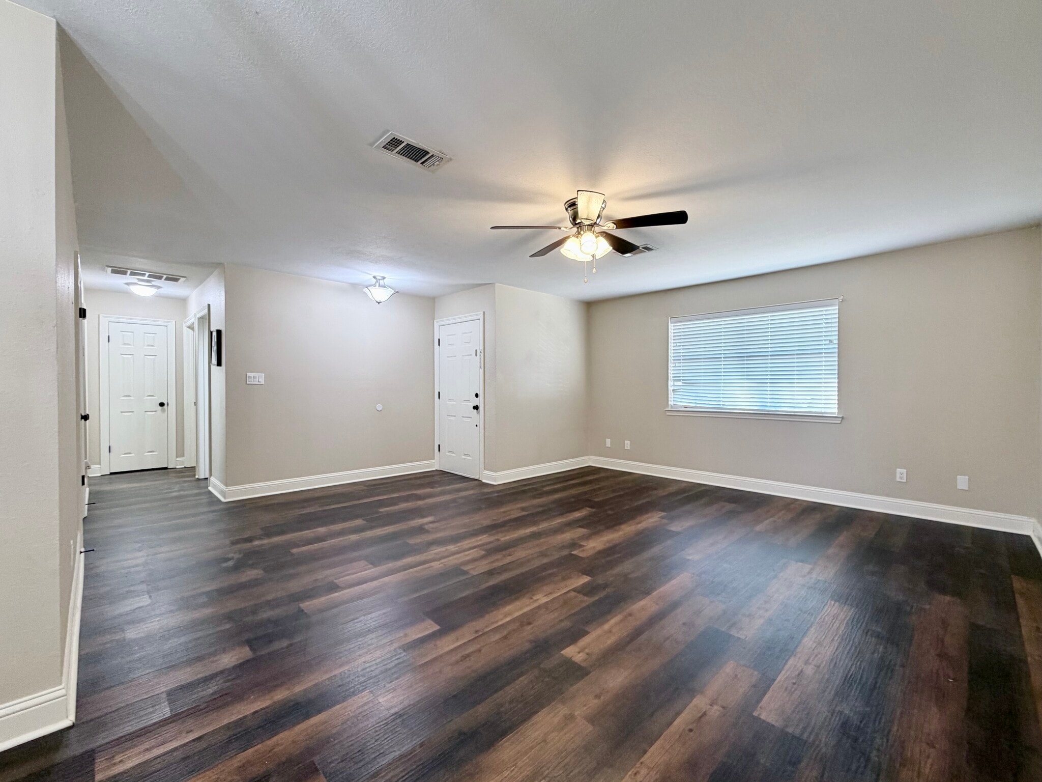 Building Photo - 237 Nederland Ave