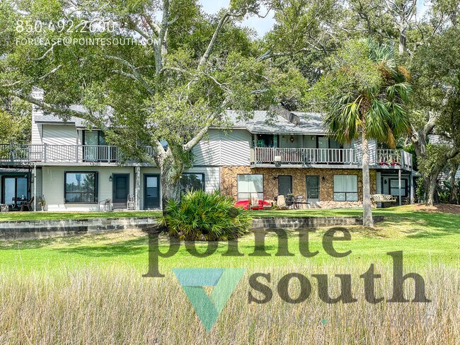 Building Photo - 15021 Innerarity Point Rd