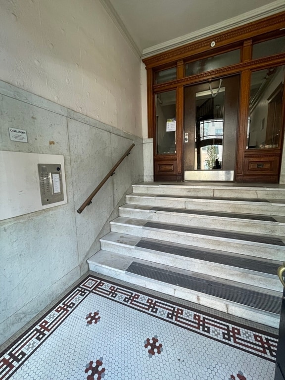 Building Photo - 14 Palace Rd