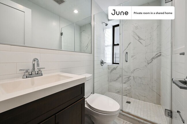 Building Photo - Room in Shared 4 bed/2 bath home in West Harlem