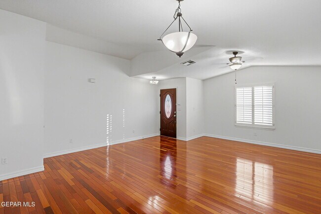 Building Photo - 7362 Mesquite Sun Ln