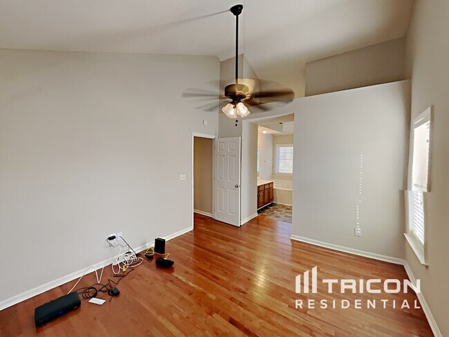 Building Photo - 1512 Ballard Ct