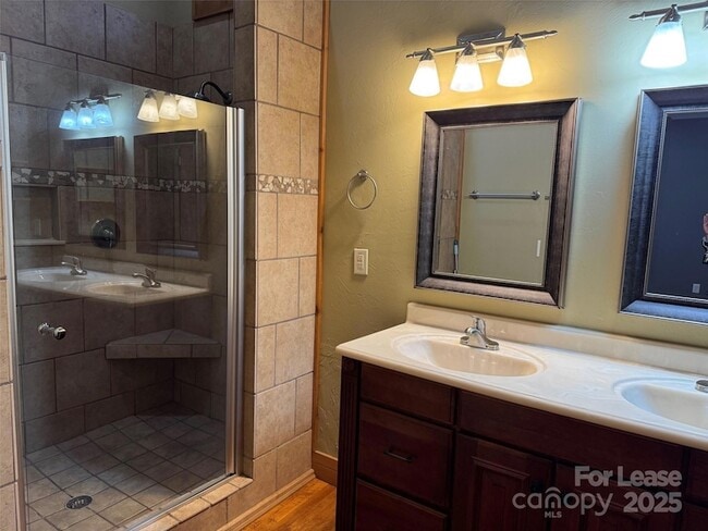 Building Photo - 110 Church St NW