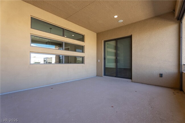 Building Photo - 86 Pristine Glen St