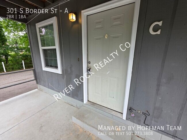 Building Photo - 301 S Border St