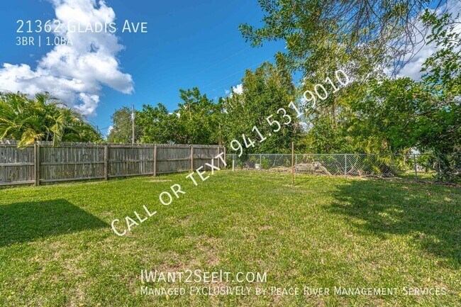 Building Photo - 21362 Gladis Ave