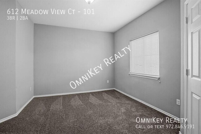 Building Photo - 612 Meadow View Ct