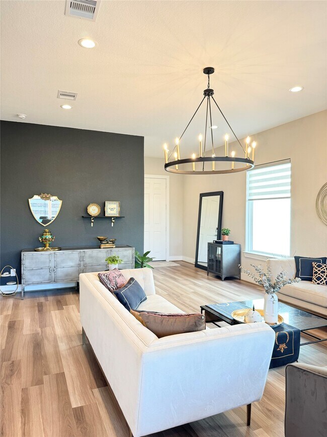 Building Photo - 3110 Meadow Maker Ln