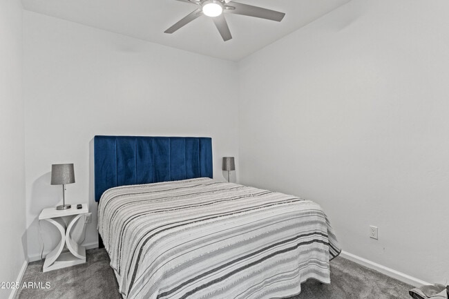 Building Photo - 14000 N 94th St