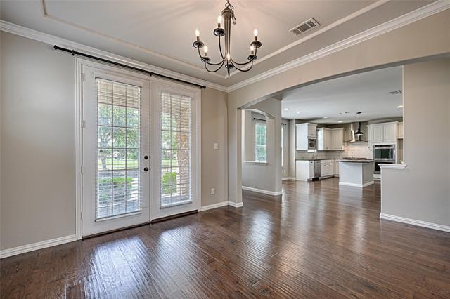 Building Photo - 8000 Choctaw Ln