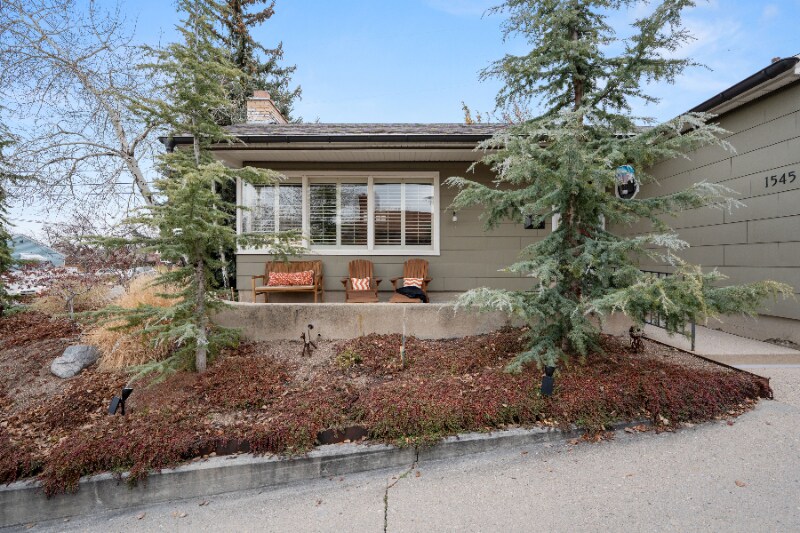 Building Photo - 1545 S 2300 E