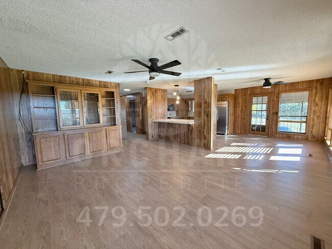 Building Photo - 3 Bed/ 2 Bath Home in Greenland/South Faye...