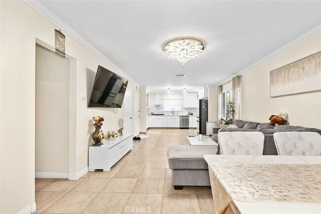 Building Photo - 11377 Gaynor Ave