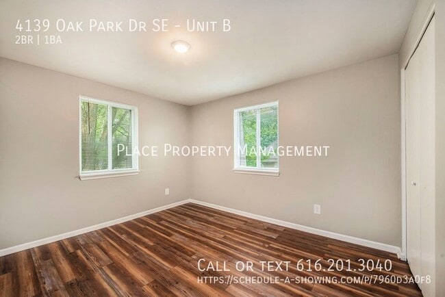 Building Photo - 4139 Oak Park Dr SE