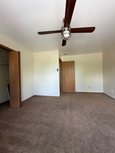 Bedroom 1 - 938 Woodville Rd