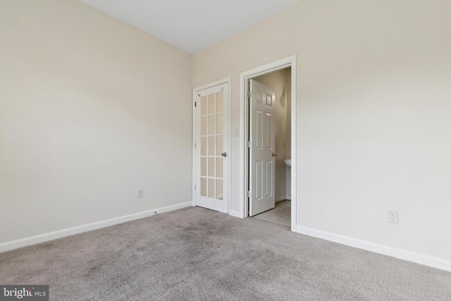 Building Photo - 17624 Overlook Rd