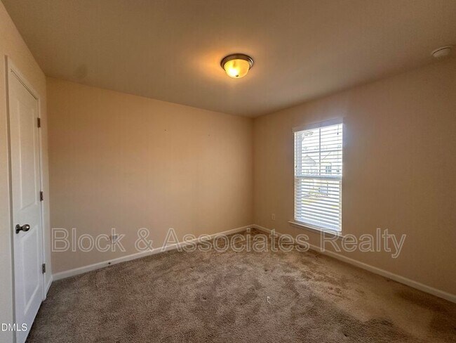 Building Photo - 1508 Glacier Dr