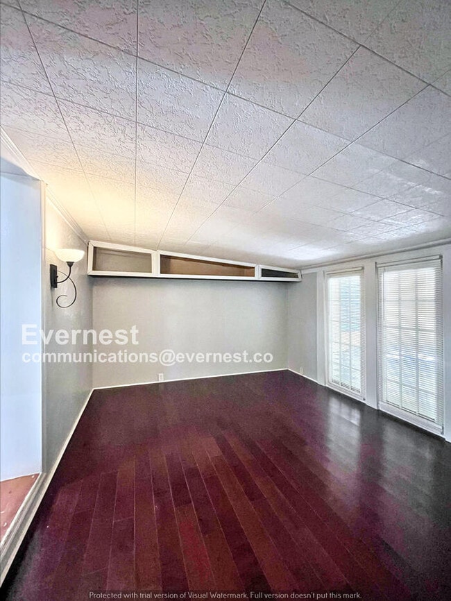 Building Photo - 209 Panamint Dr